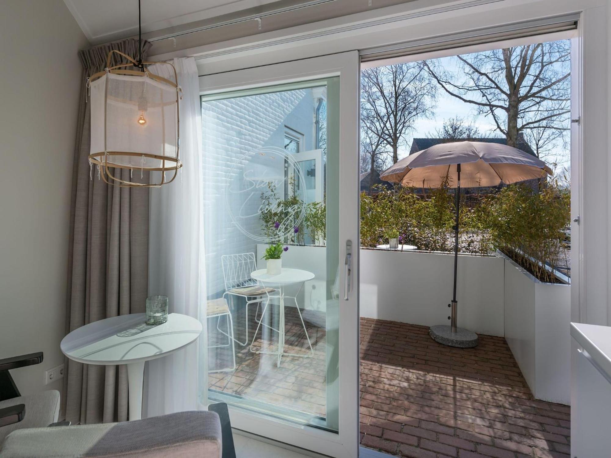 Pleasaing Holiday Home In Oostkapelle Near Centre Exterior photo